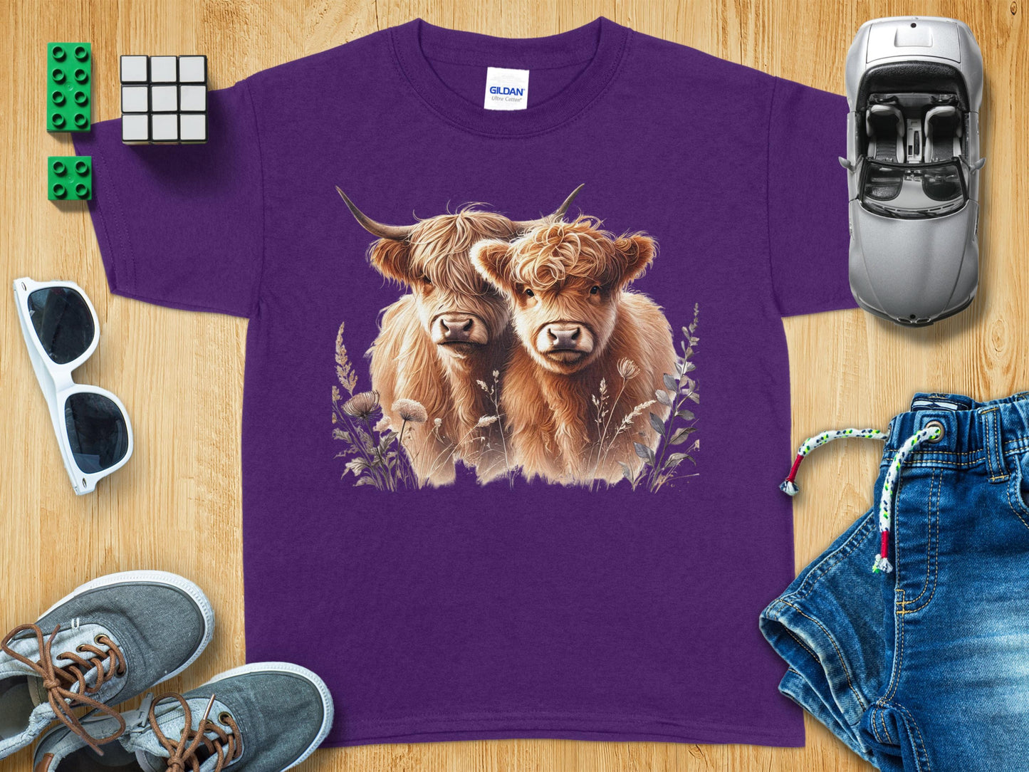 Adorable Highland Cows Graphic Print T-shirt product type