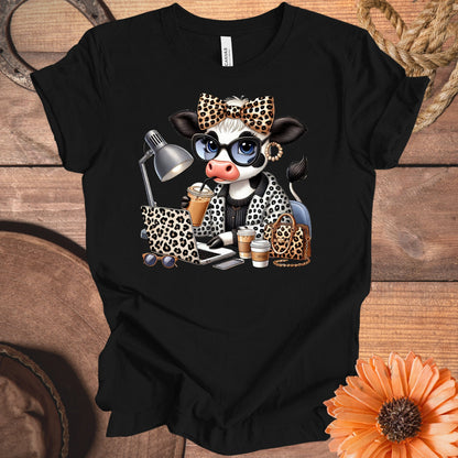 Trendy Cow Design Graphic Tee Perfect Gift Product Type