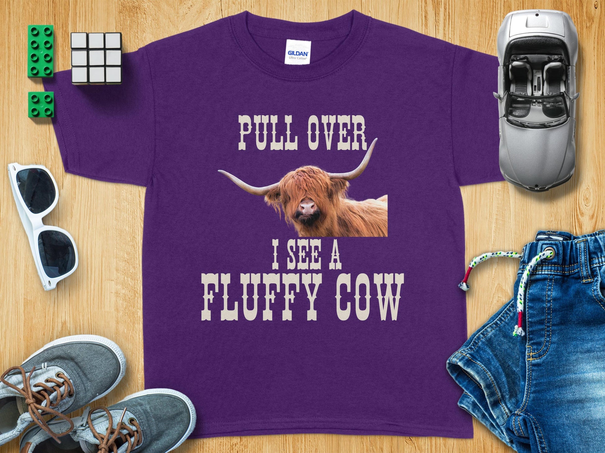 Pull Over I See A Fluffy Cow T-shirt product