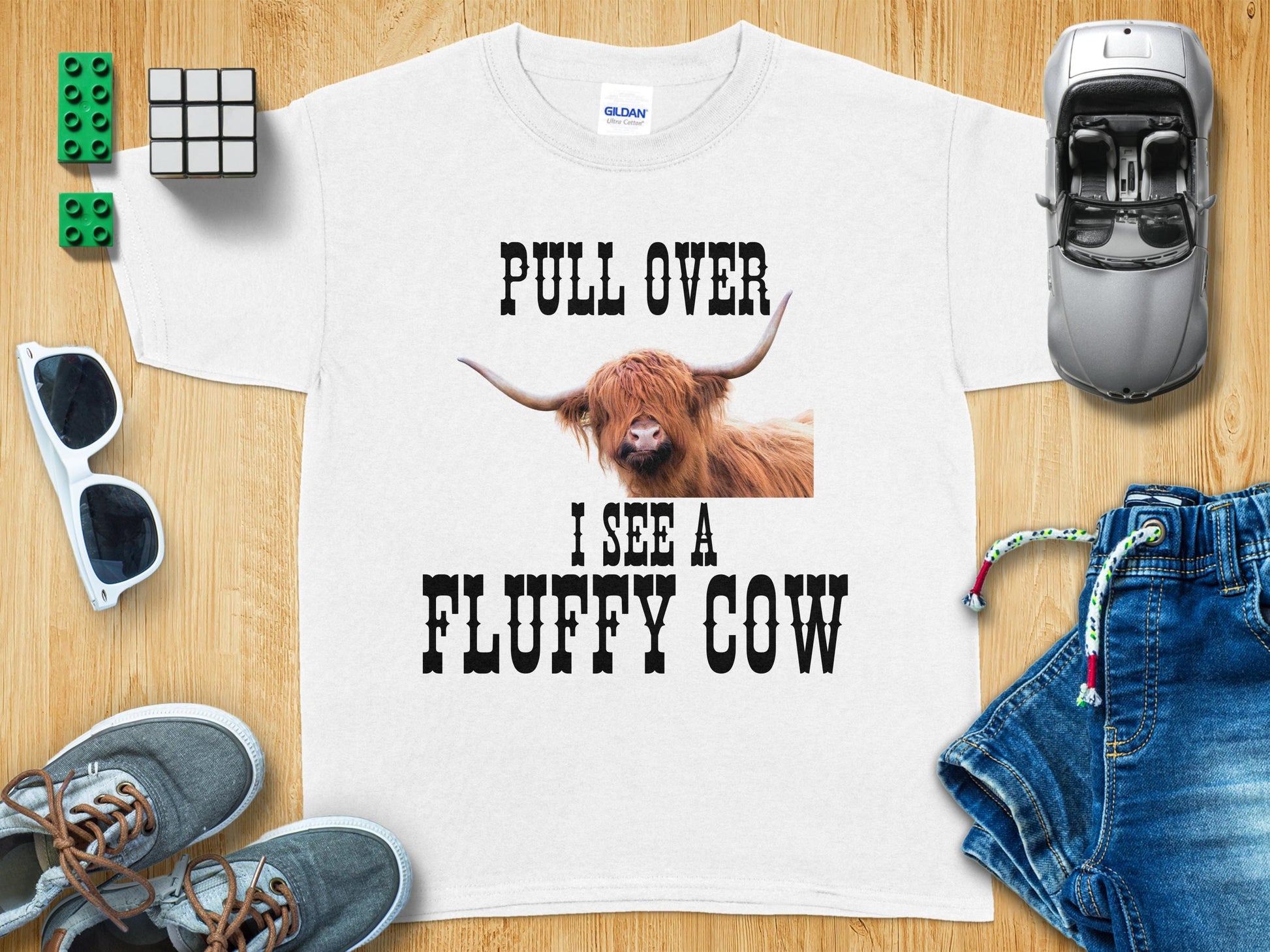 Pull Over I See A Fluffy Cow T-Shirt product