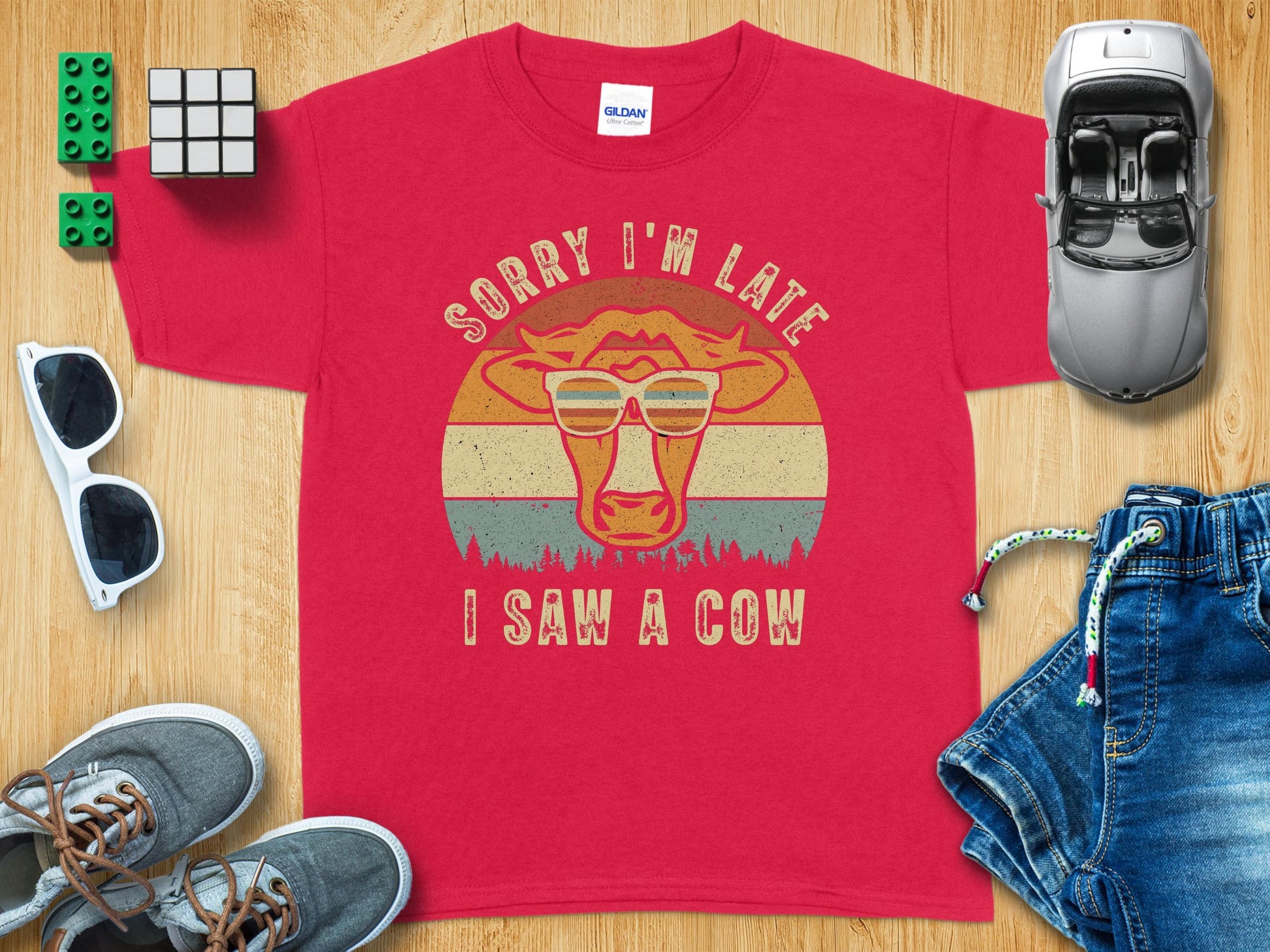 Sorry I'm Late I Saw a Cow Vintage Graphic Tee product type